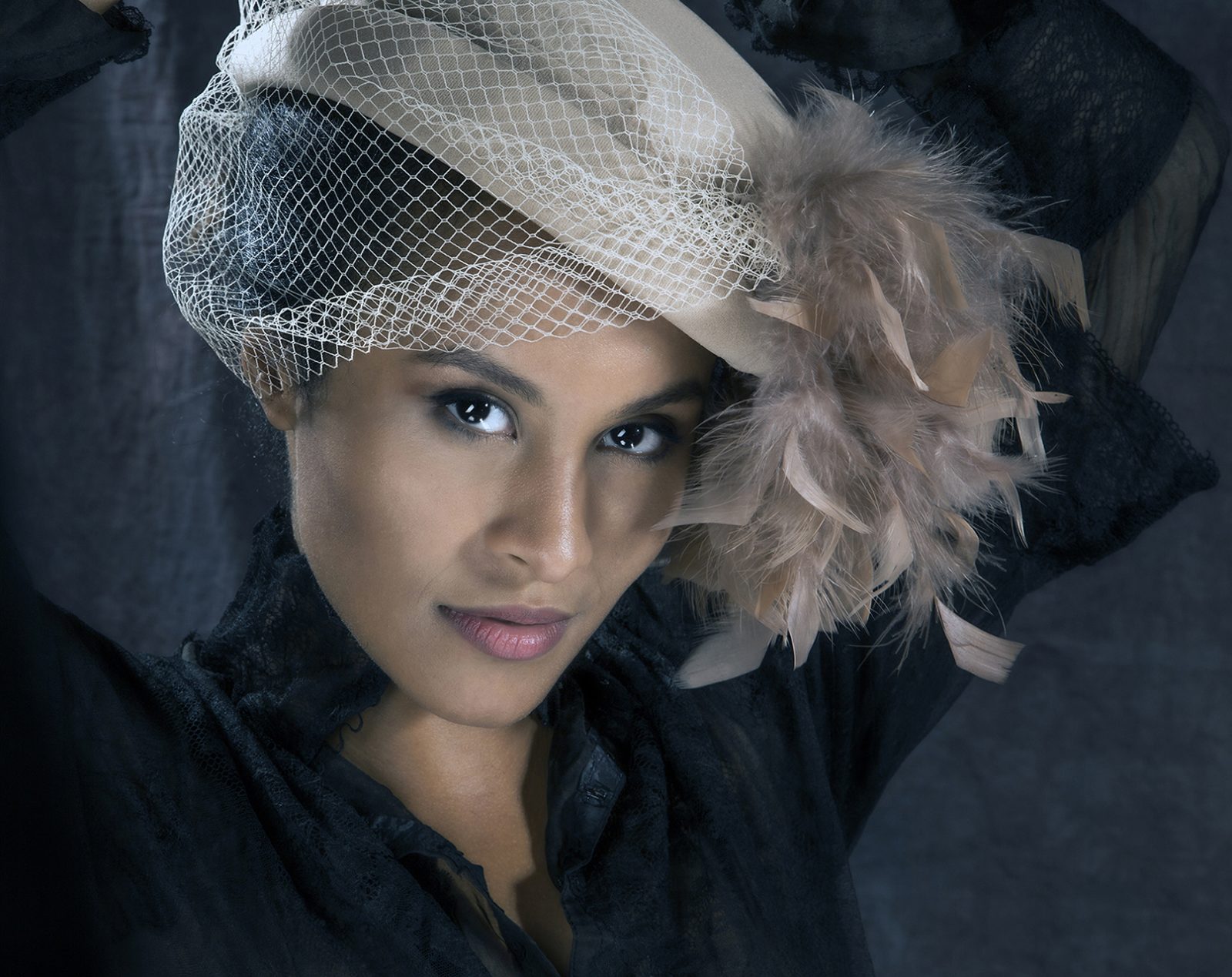 Portraits/style Photography with EL